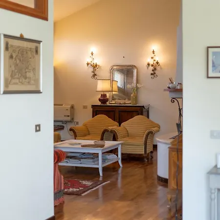 Dei Gelsomini, Residenza Nel *