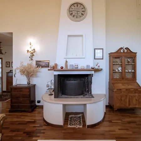 Dei Gelsomini, Residenza Nel Viterbo