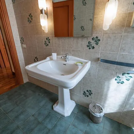 Dei Gelsomini, Residenza Nel Viterbo